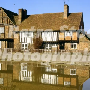 the old manor house stocks road aldbury hertfordshire 1980s 52273445099 o
