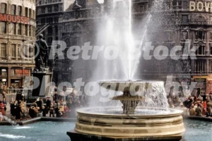 trafalgar square london 1950s 52272264852 o