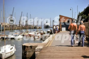 weymouth dorset 1975 52152106921 o