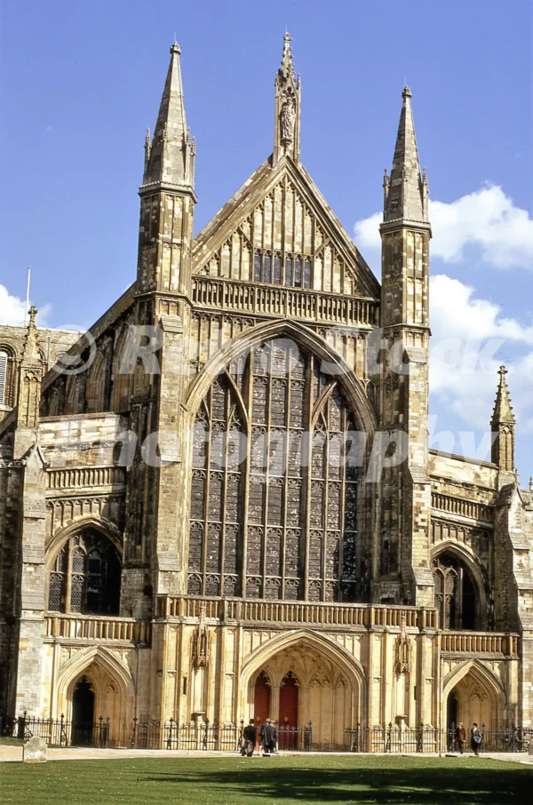 winchester cathedral hampshire 1973 52152143706 o