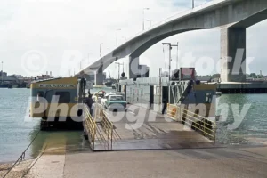 woolston floating bridge river itchen southampton 1978 52152181166 o