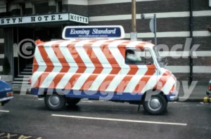 an evening standard van outside the old mostyn hotel bryanston street london 1974 52740912616 o