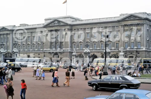 buckingham palace london 1978 52740847406 o