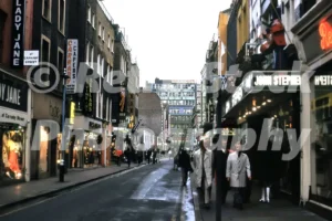 carnaby street london 1972 34588939796 o