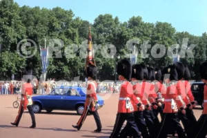 changing of the guardand an allegro1977 31190537334 o