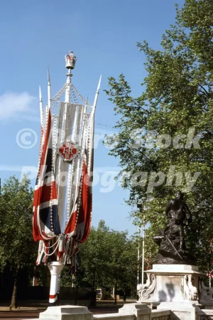 graspan royal marines memorial north side of the mall london 1977 41008742961 o