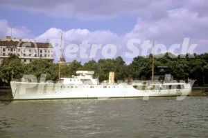 hms wellington river thames london 1964 52783715042 o