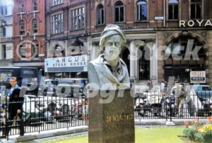 hogarth bust leicester square london 1961 52784718215 o