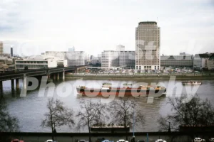 hungerford bridge river thames london 1973 32031570185 o