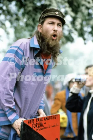 jim huggon soap box orator of the hyde park anarchist forum speakers corner hyde park london 1979 52140753704 o