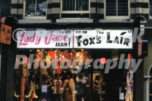 lady jane again the foxs lair carnaby street london 1972 52741425228 o