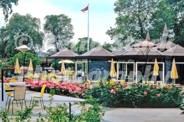 little chef in regents park london 1965 52784261976 o