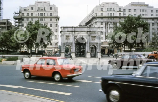 marble arch london 1966 52783719467 o