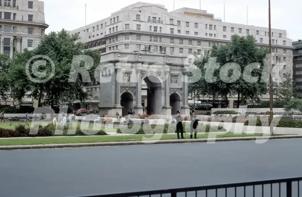 marble arch london 1968 52784661105 o