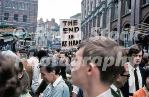 middlesex street petticoat lane market london 1970s 52741340638 o