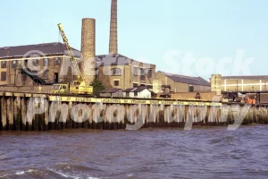 millwall iron works river thames london 1969 45323415741 o