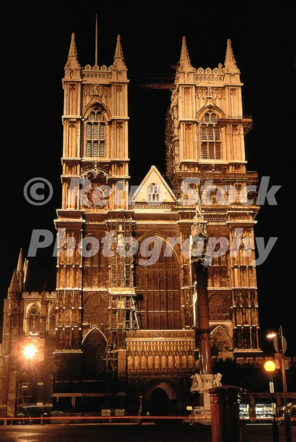 night view of westminster abbey london 1968 52784224681 o