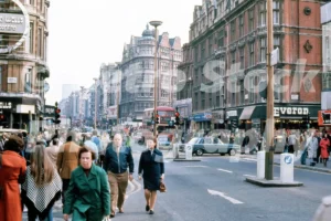 Oxford Street, London 1975 - Vintage photo