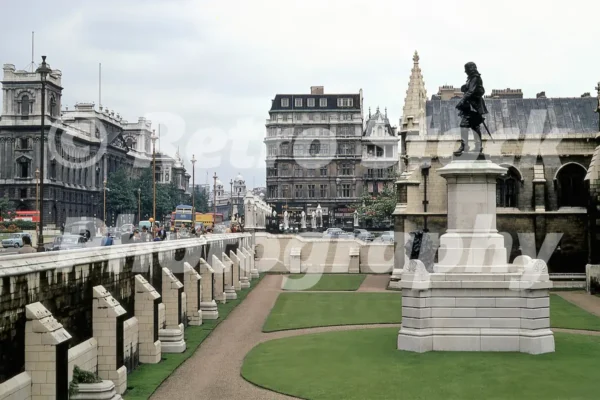 parliament square london 1968 52784263861 o