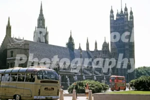 parliament square london 1969 33957065538 o
