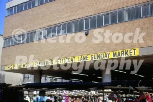 Petticoat Lane Market, London 1970 - Vintage photo