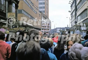 petticoat lane market london 1970 52741170584 o
