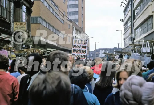petticoat lane market london 1970 52741170584 o