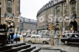 piccadilly circus london 1964 52784505584 o