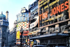 piccadilly circus london 1964 52784509764 o