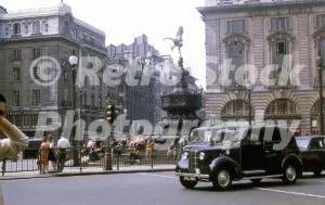 piccadilly circus london 1967 52784758978 o