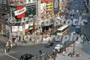 Piccadilly Circus, London 1968 - Vintage photo