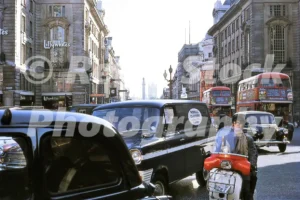 Piccadilly Circus, London 1969 - Vintage photo