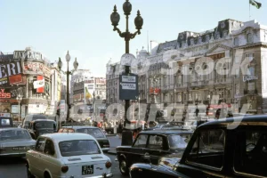 Piccadilly Circus, London 1969 - Vintage photo