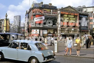 piccadilly circus london 1969 52784757198 o