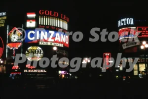 Piccadilly Circus, London 1970 - Vintage photo
