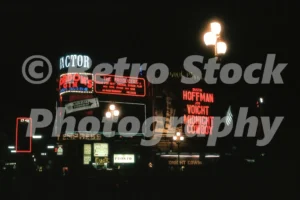 Piccadilly Circus, London 1970 - Vintage photo
