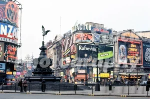 piccadilly circus london 1972 52741152734 o