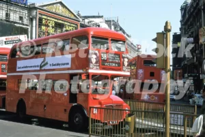 piccadilly circus london 1973 52741343135 o
