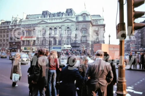 piccadilly circus london 1974 52104146399 o