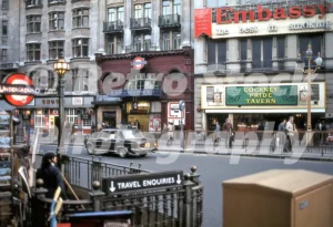 piccadilly circus london 1974 52741192824 o