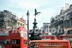 Piccadilly Circus, London 1977 - Vintage photo