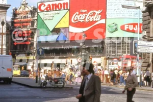 Piccadilly Circus, London 1979 - Vintage photo