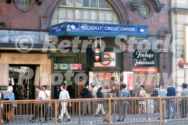 piccadilly circus station london 1969 52784711820 o
