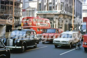 piccadilly st jamess street london 1979 52210169743 o