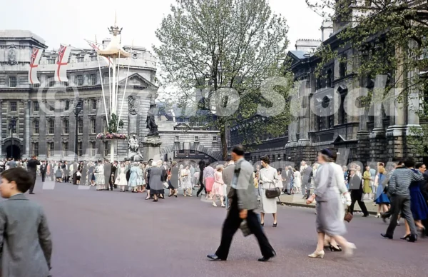 princess margarets wedding admiralty arch london 1960 52784670960 o