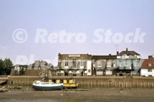 river thames hammersmith 1976 52102867392 o