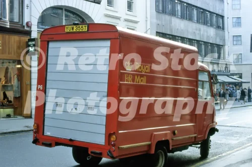 Royal Mail van in London 1979 - Vintage photo