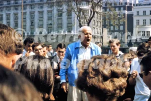 speakers corner london 1966 52784840660 o