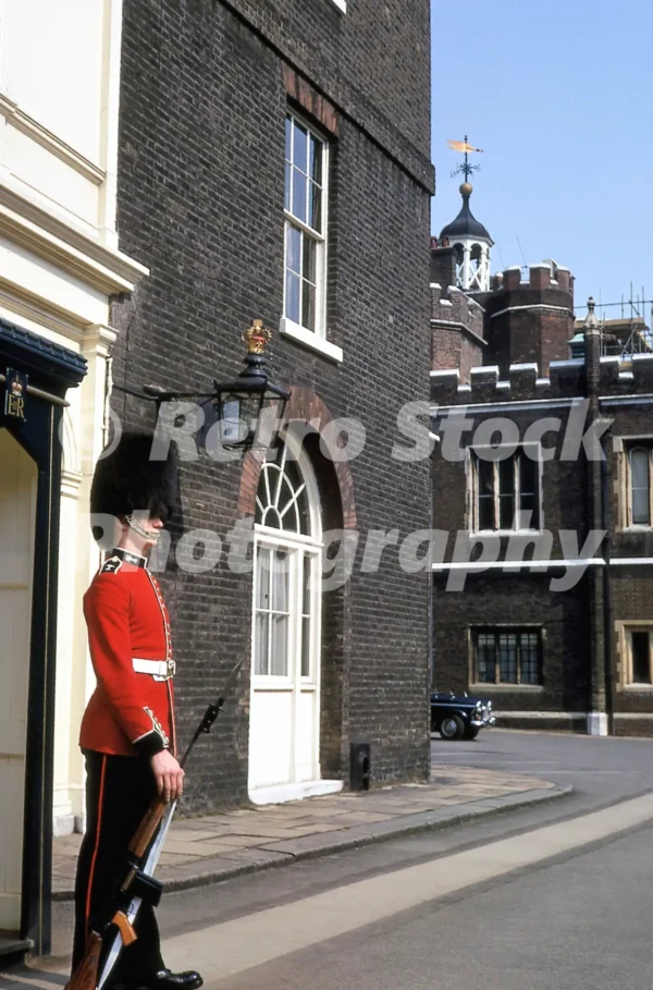 st jamess palace london 1968 52784463699 o