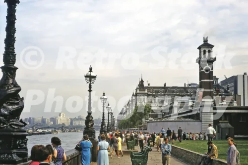St Thomas' Hospital, River Thames 1967